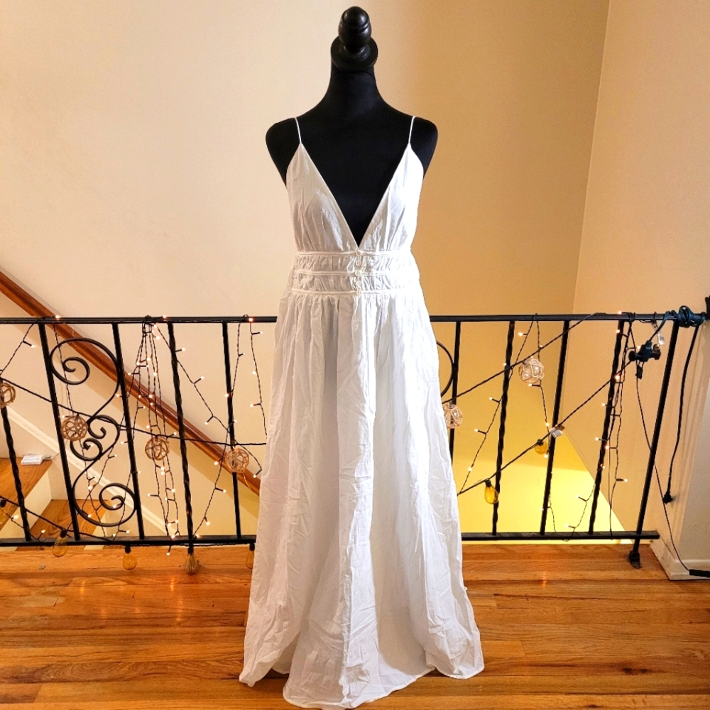 NWT Commense Backless Pleated Deep V-Neck Dress -gorgeous! Size Large ❤️ - Picture 14 of 14